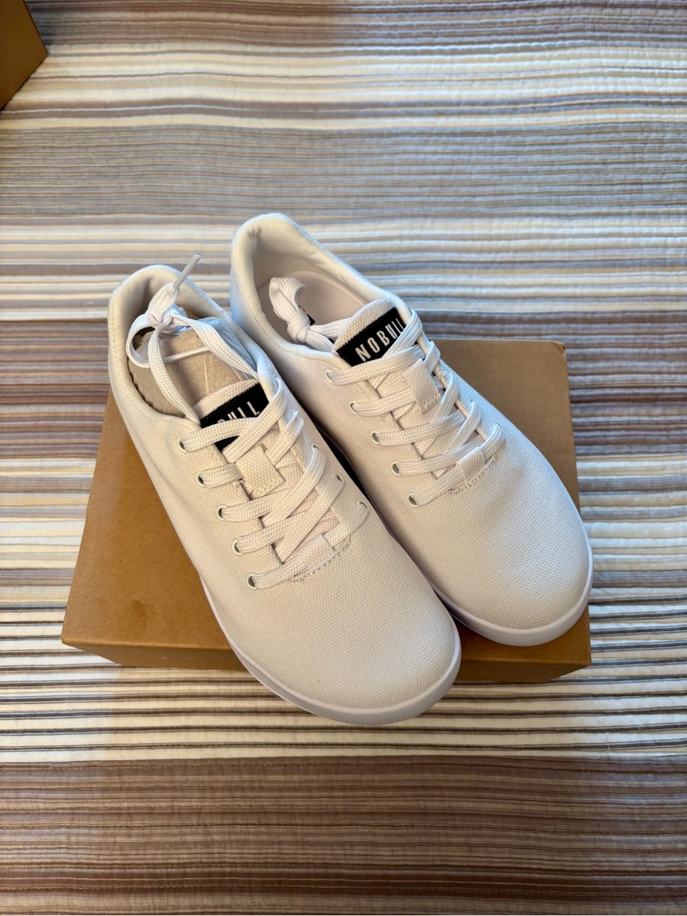 NOBULL Unisex Minimalist White Canvas Trainer Low